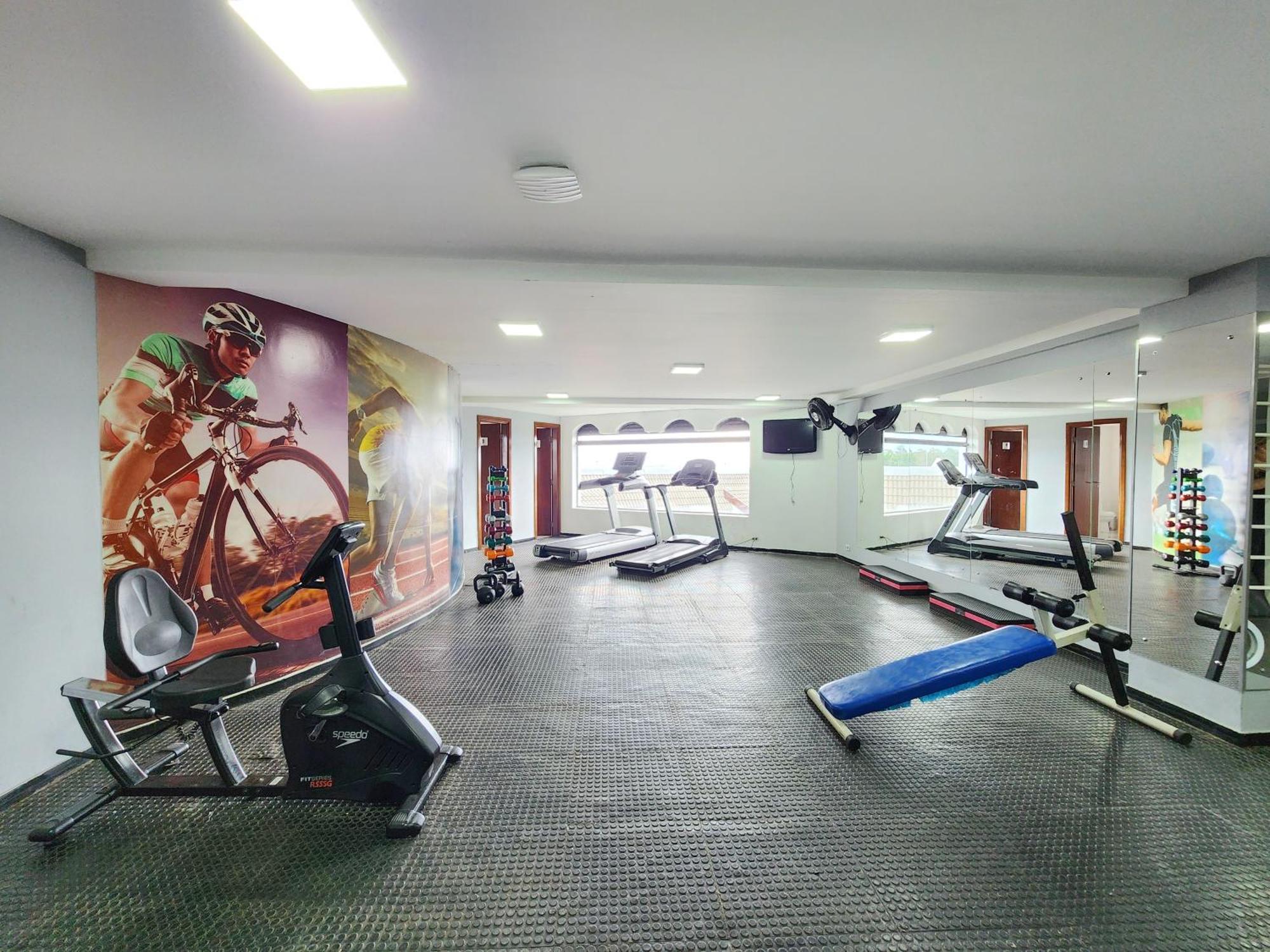 Duplex Em Castelo | Piscina Aquecida, Lareira E Wi-fi Apartamento *