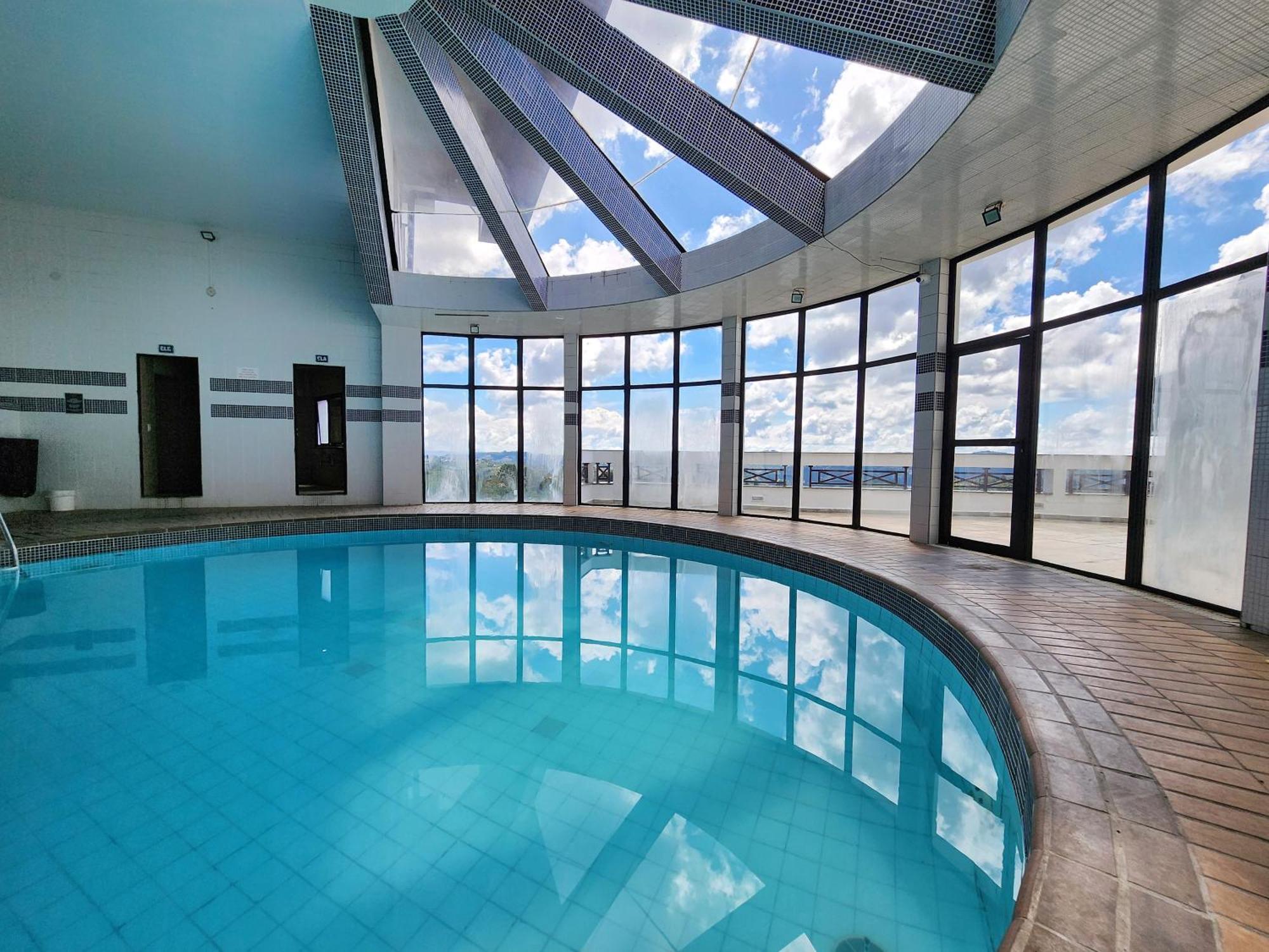 Duplex Em Castelo | Piscina Aquecida, Lareira E Wi-fi Apartamento
