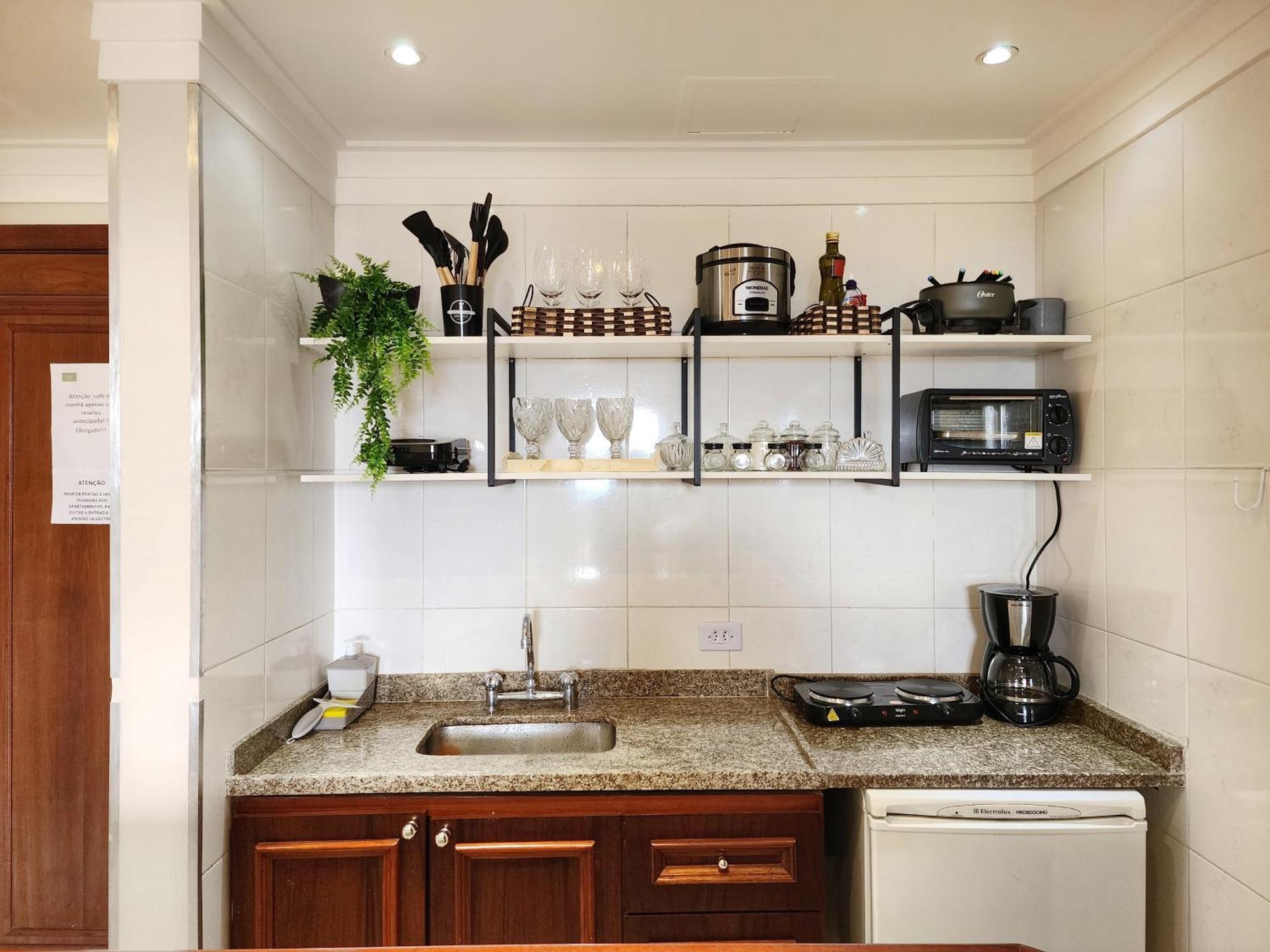 Duplex Em Castelo | Piscina Aquecida, Lareira E Wi-fi