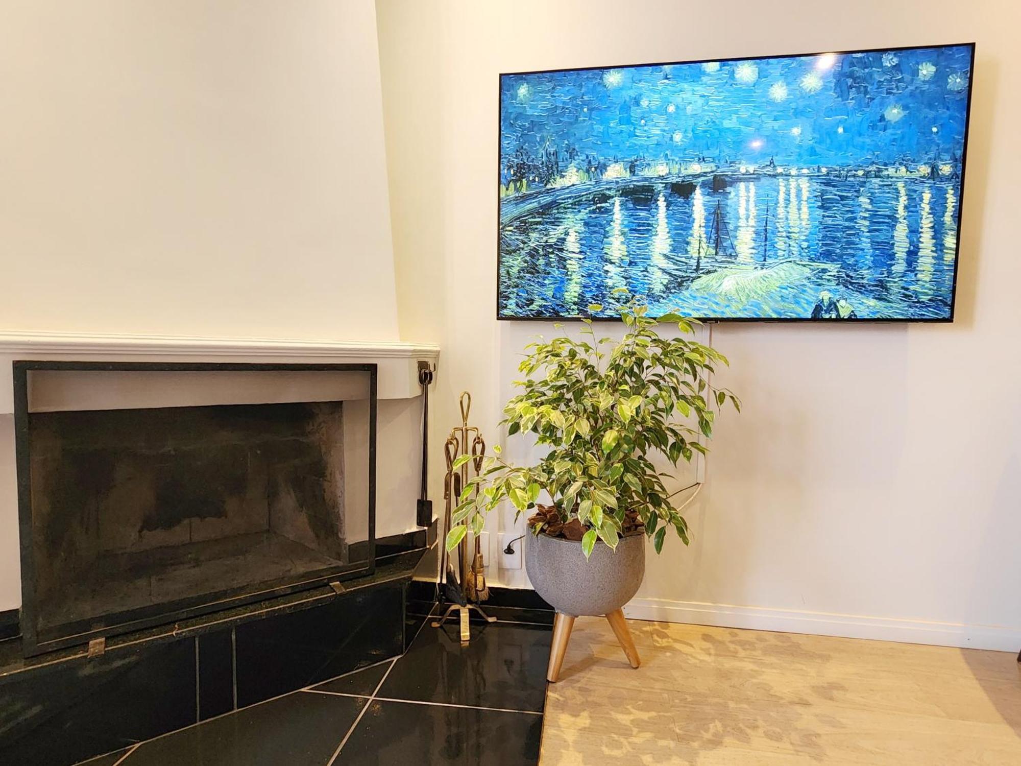 Duplex Em Castelo | Piscina Aquecida, Lareira E Wi-fi
